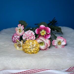 Set of 8 Ceramic flowers with stem